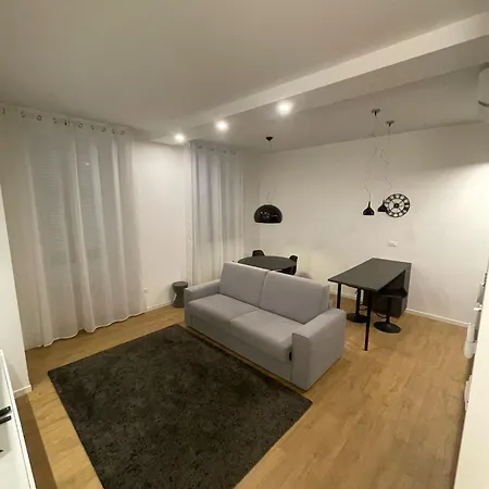 Luxury In Stile Moderno * 的里雅斯特