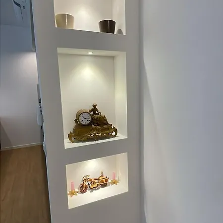 Luxury In Stile Moderno * Triëst